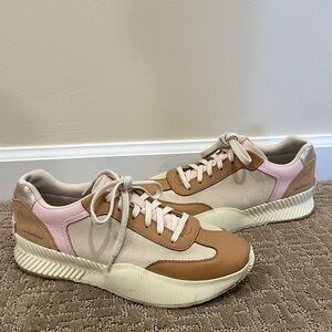 Sorel Ona Platform Sneaker Size 9.5